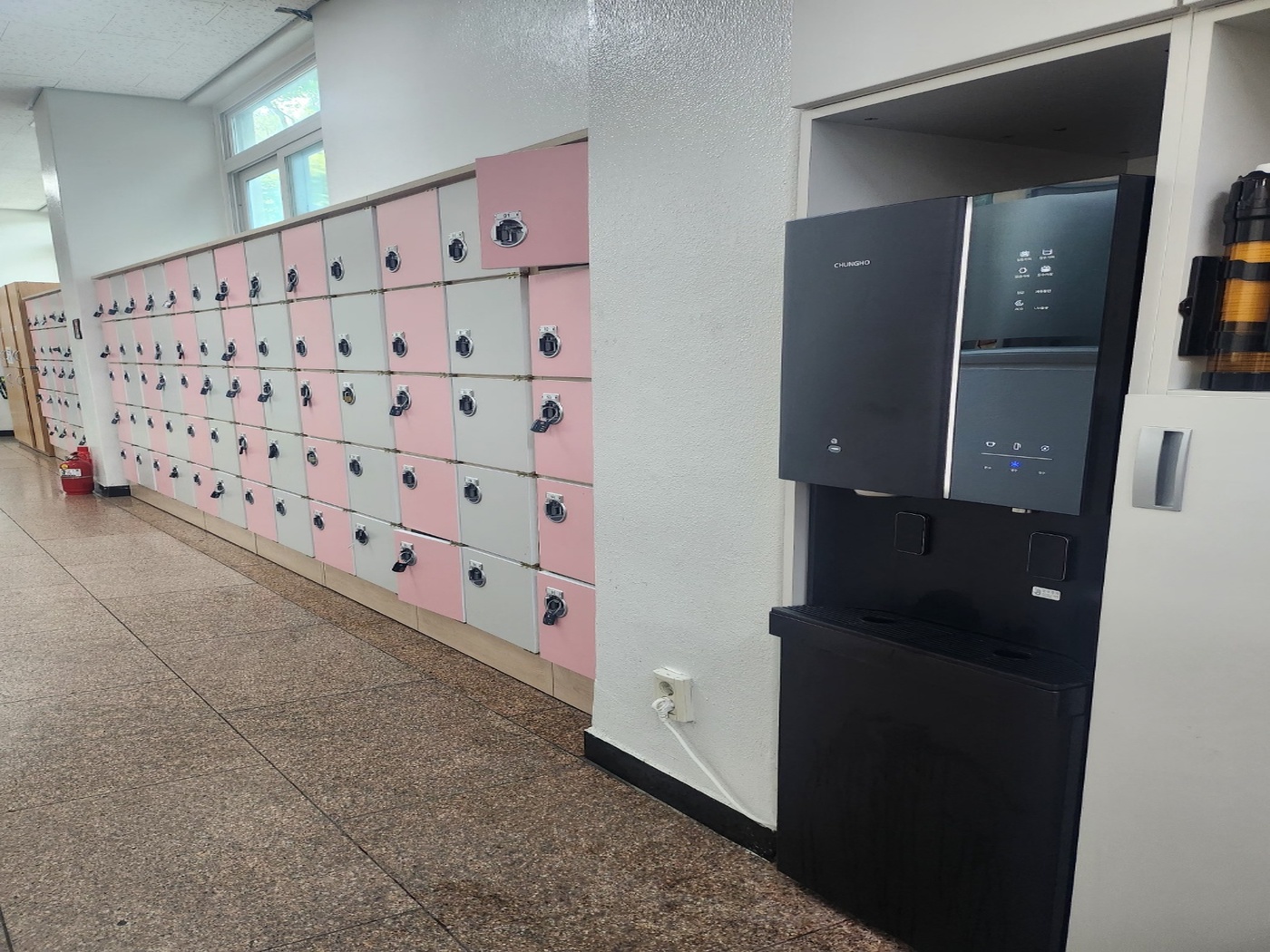 KakaoTalk_20250618_174224715_04.jpg